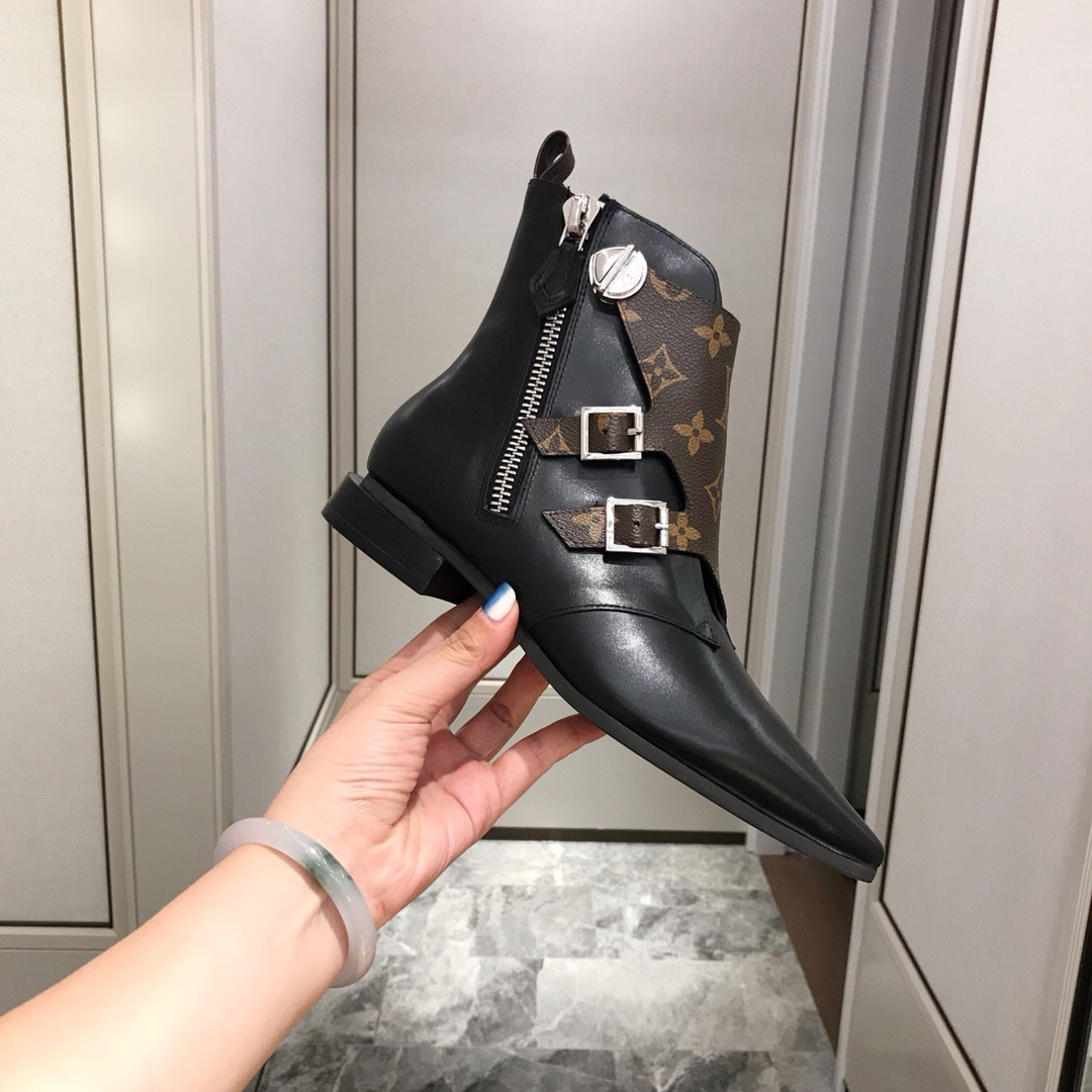 LVT BOOTS