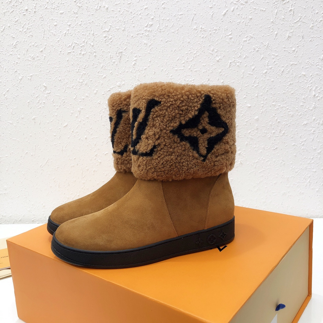 LVT BOOTS