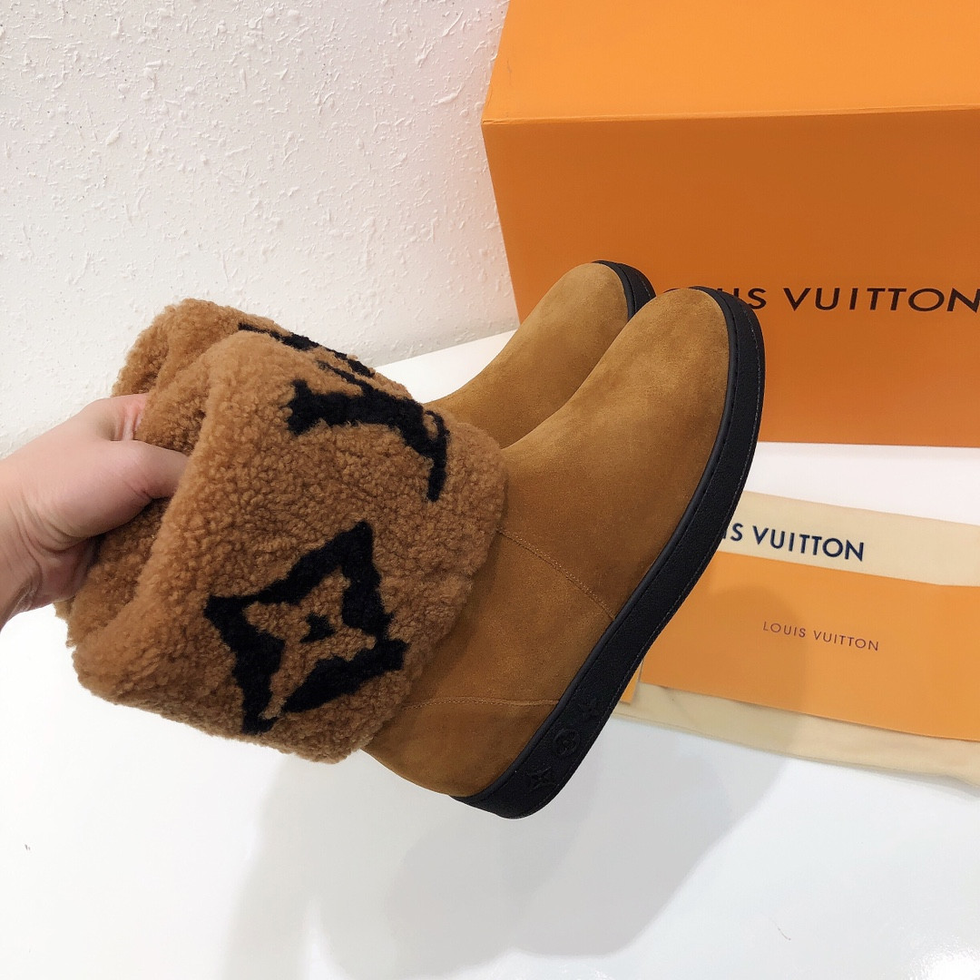 LVT BOOTS