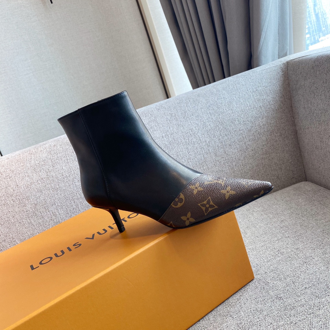 LVT BOOTS