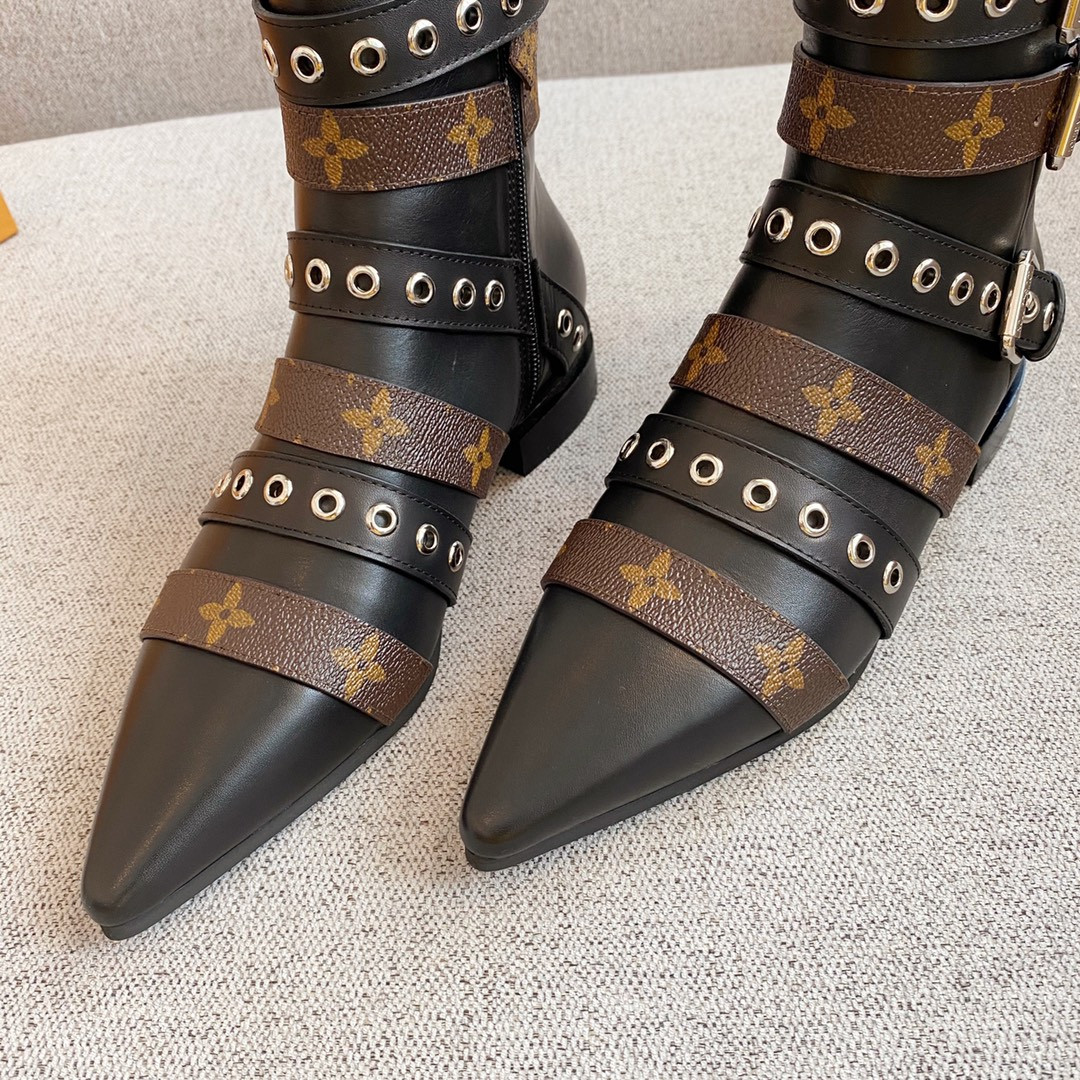 LVT BOOTS
