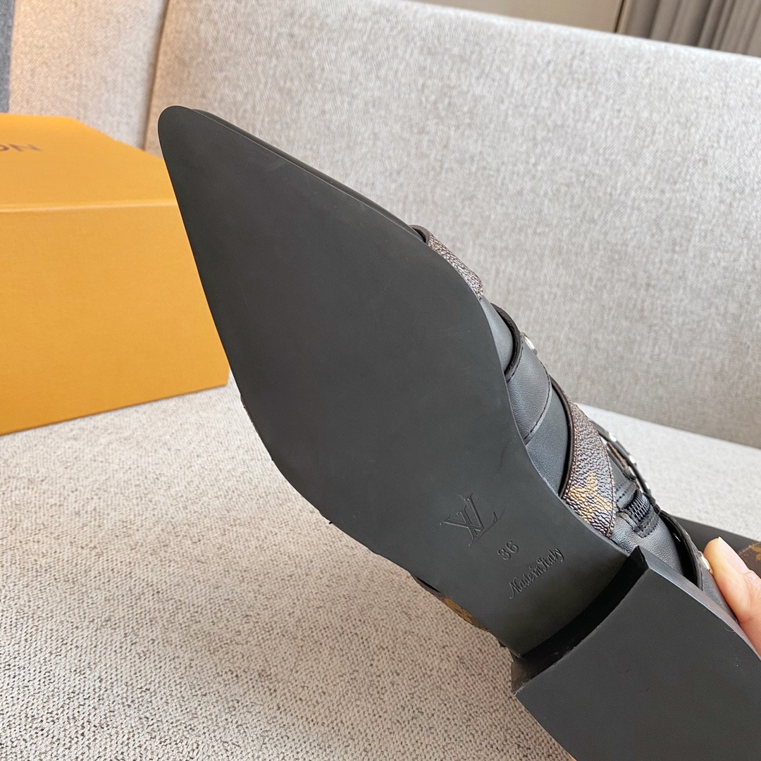LVT BOOTS