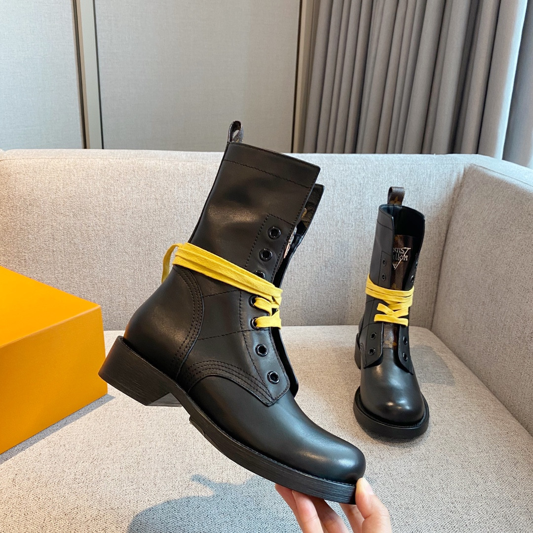 LVT BOOTS
