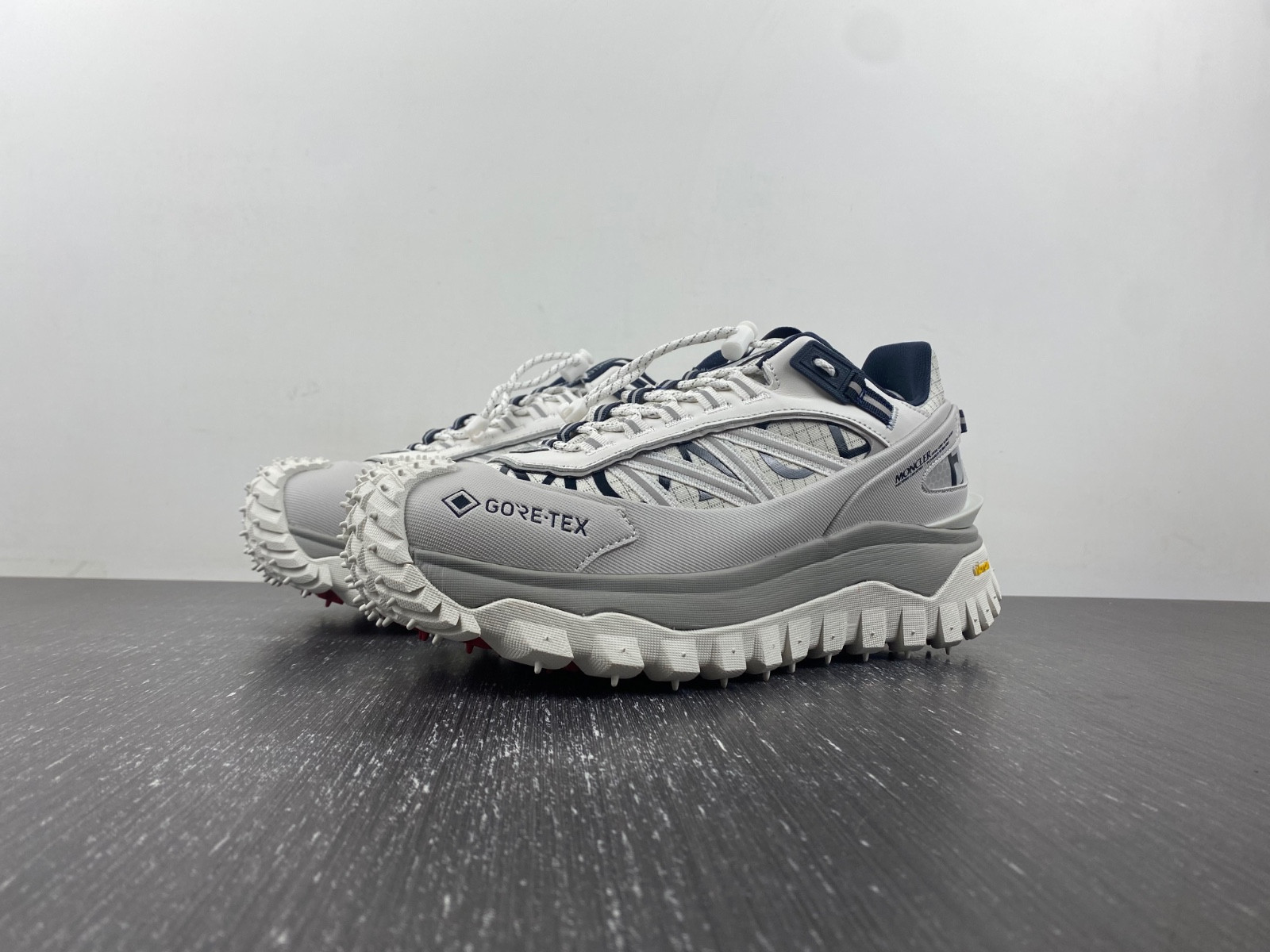 MONcler Trailgrip Gore-Tex
