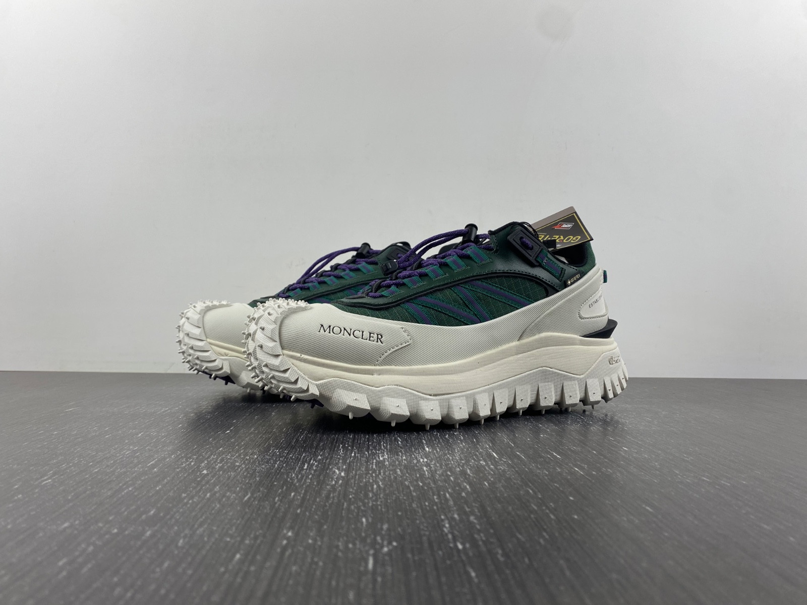 MONcler Trailgrip Gore-Tex