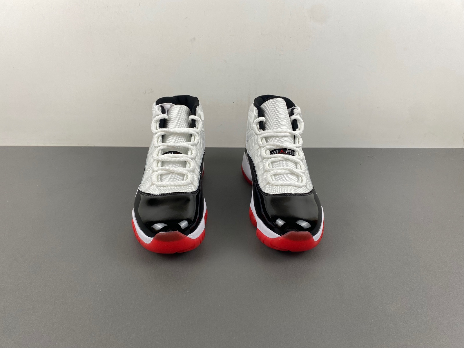 Air Jordan 11 Retro “Concord Bred” CT8012-106