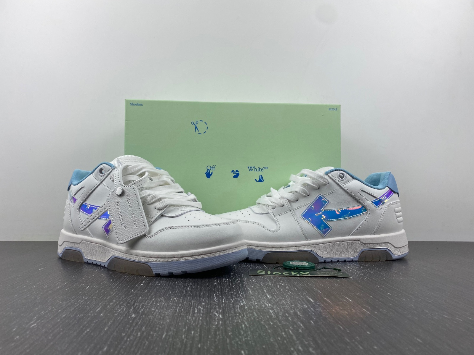 OF™ C/O VIRGIL ABLOH OUT OF OFFICE LOW-TOP LEATHER SNEAKERS ‘OOO“