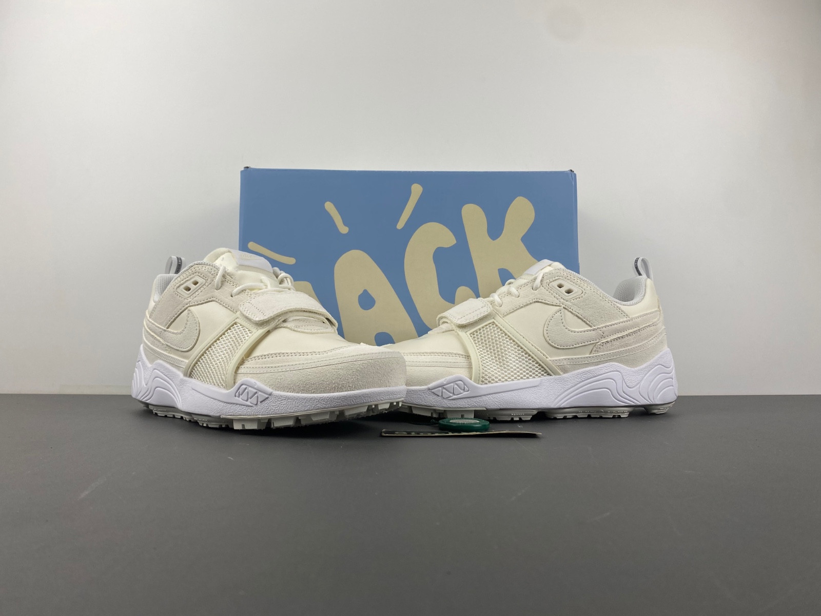 Travis Scott x Nike Shark-A-Don “Sail” HQ3061-100