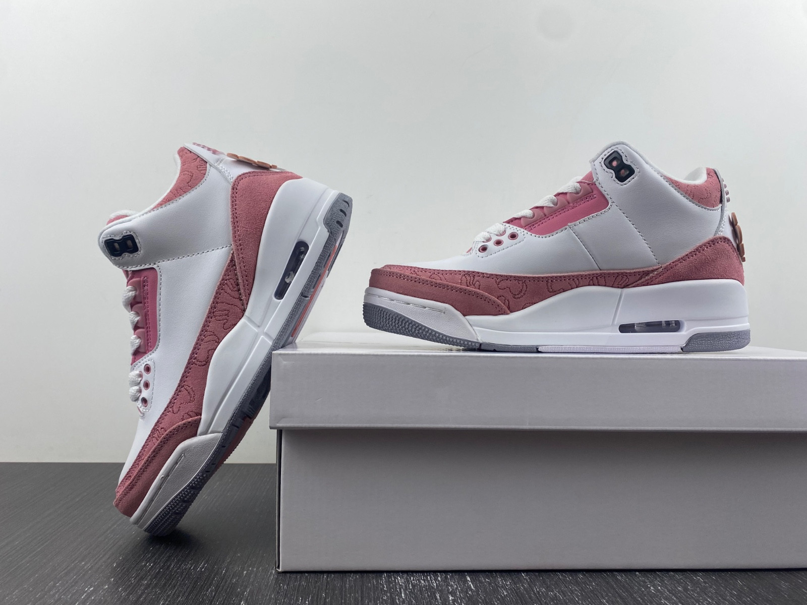AIR JORDAN 3 RETRO