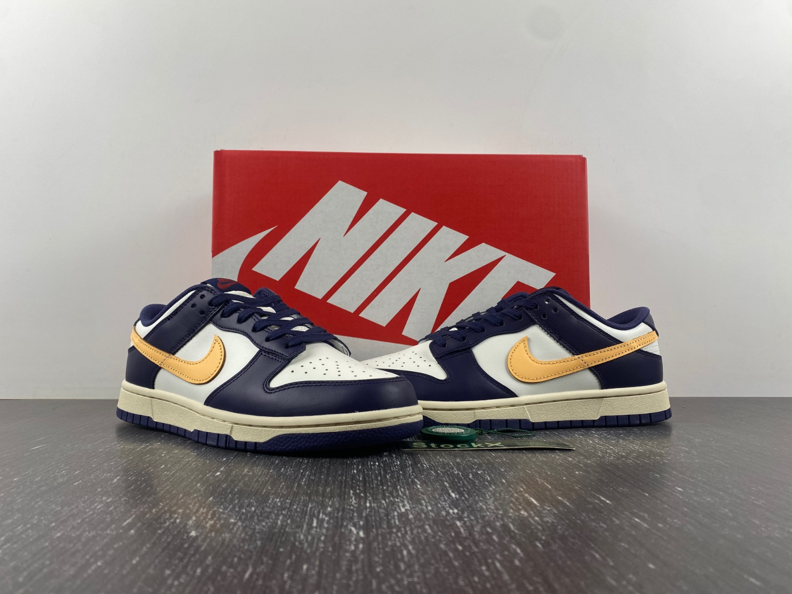 Nike Dunk Low "From Nike To You" FV8106-181