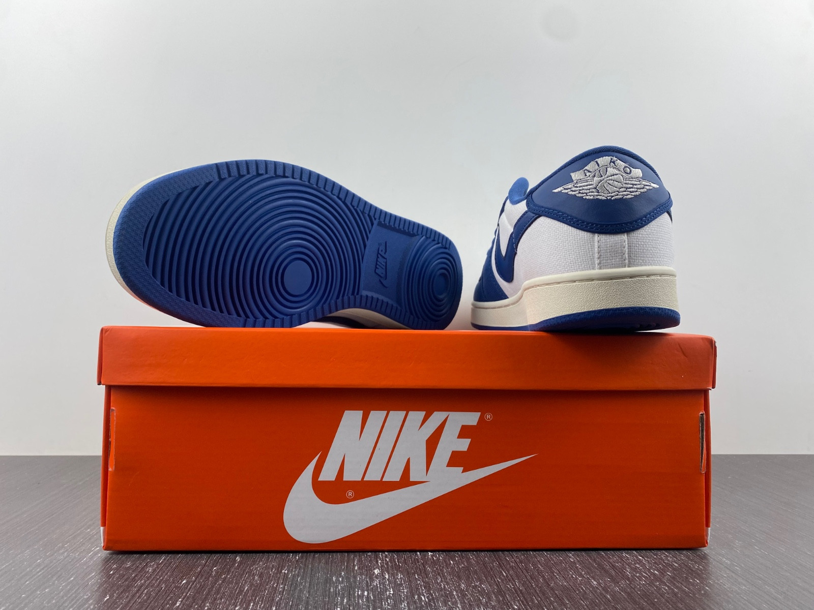 Air Jordan 1 KO Low Dark Royal Blue DX4981-103