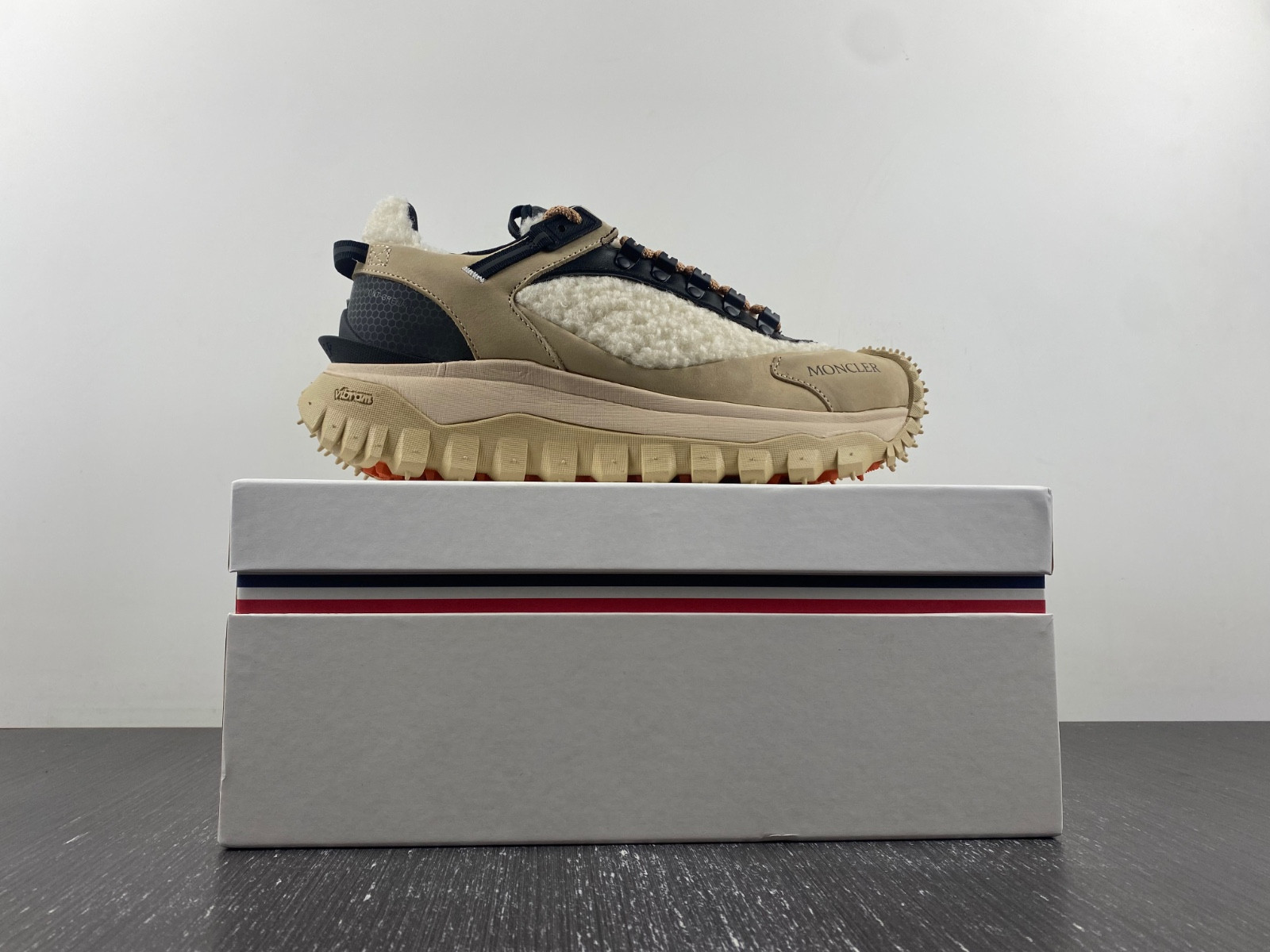 MONcler Trailgrip Gore-Tex