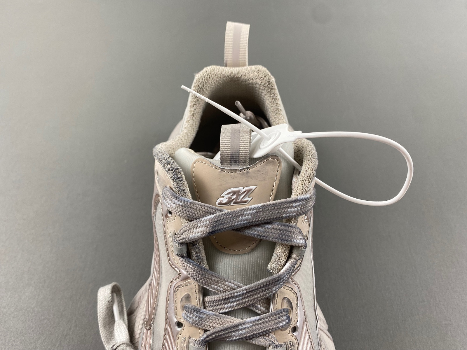 BC 3XL SNEAKER