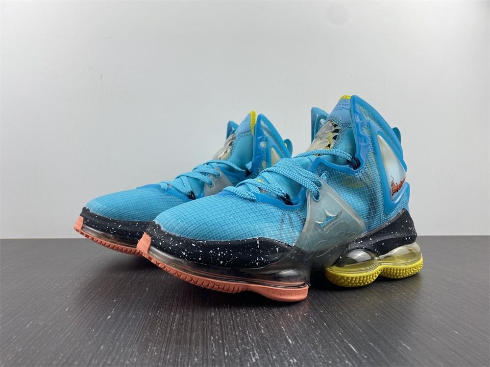 Nike LeBron 19 “Polarized Blue” DC9338-400
