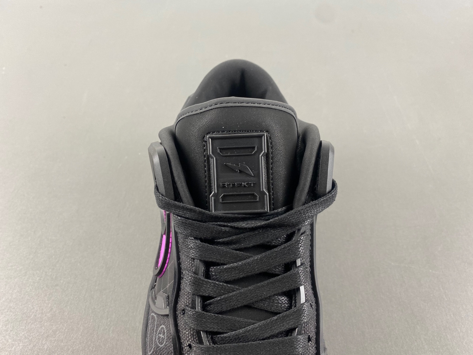 RTFKT x Dunk Genesis