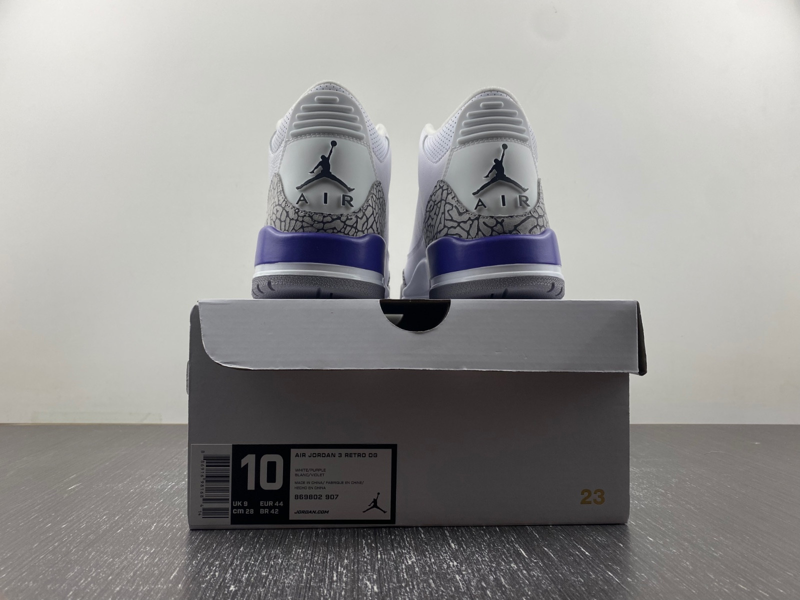 Air Jordan 3 Retro Kobe Bryant PE 869802-907