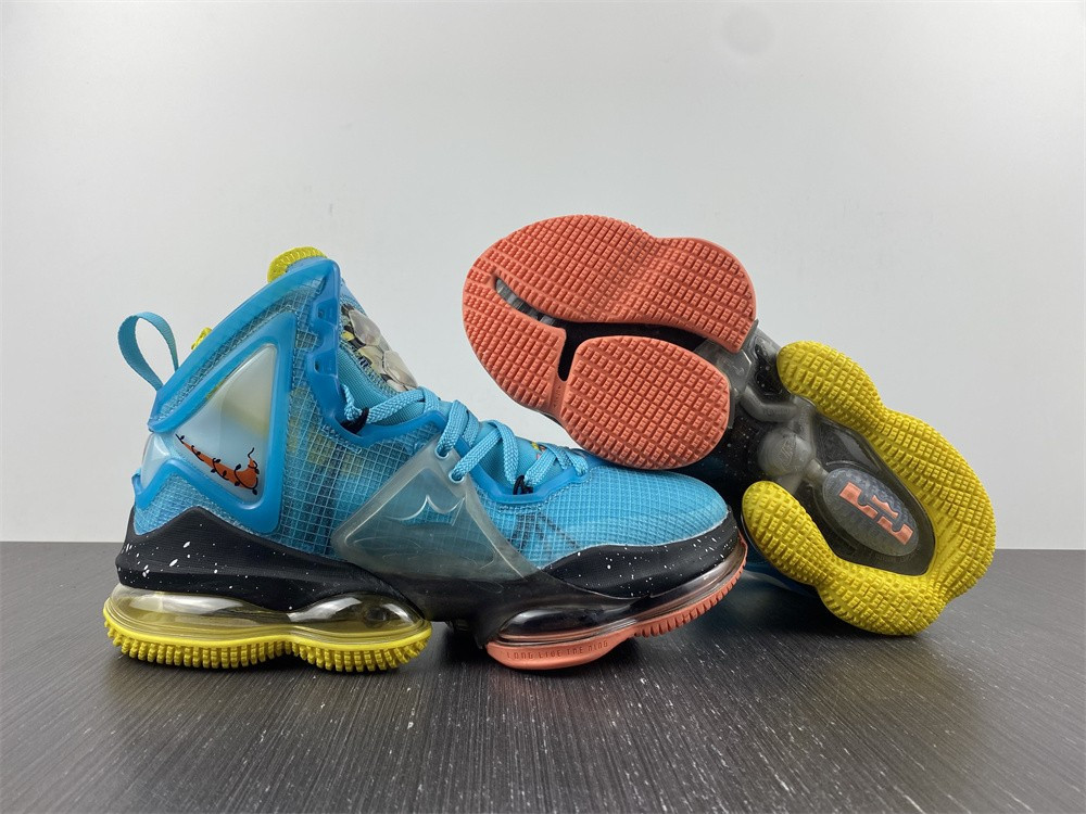 Nike LeBron 19 “Polarized Blue” DC9338-400