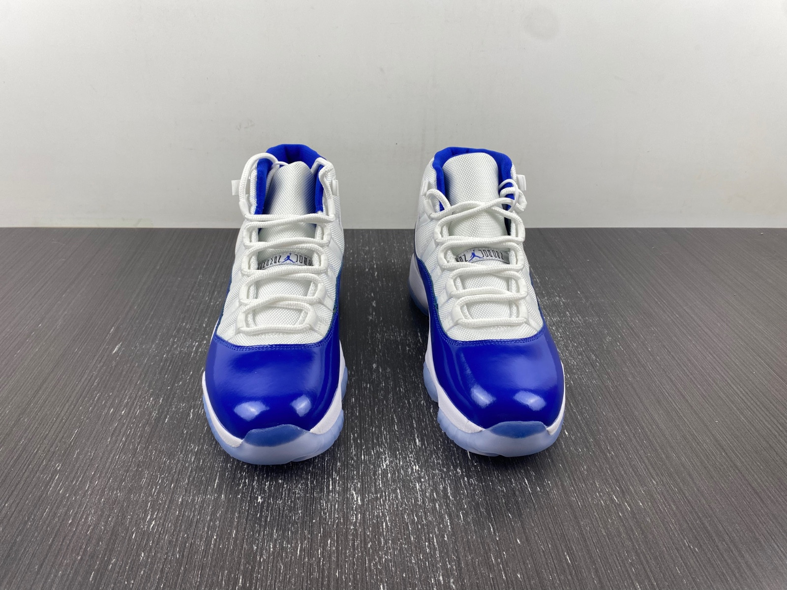 Air Jordan 11
