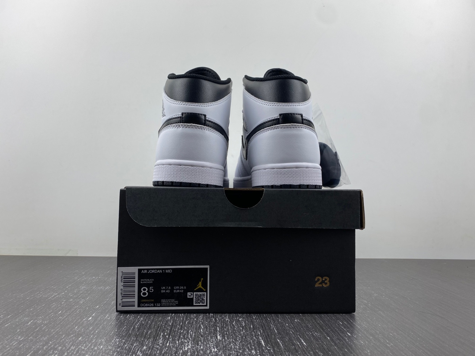 Air Jordan 1 Mid Stromtrooper DQ8426-132