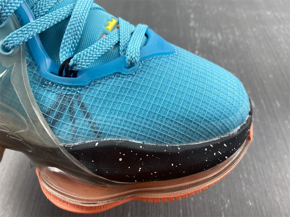 Nike LeBron 19 “Polarized Blue” DC9338-400
