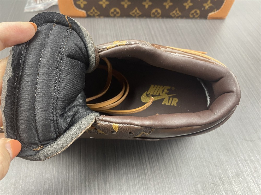 AIR JORDAN 1 OF-LVT AQ0818-158-1