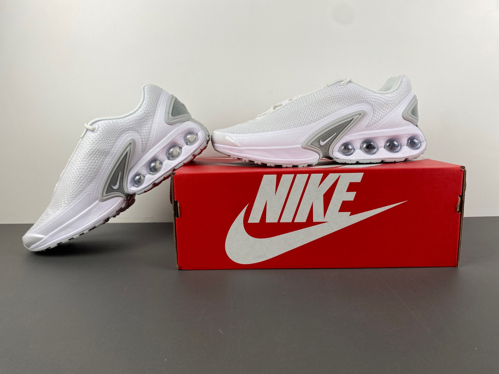 Nike Air Max Dn "White/Metallic Silver" DV3337-101