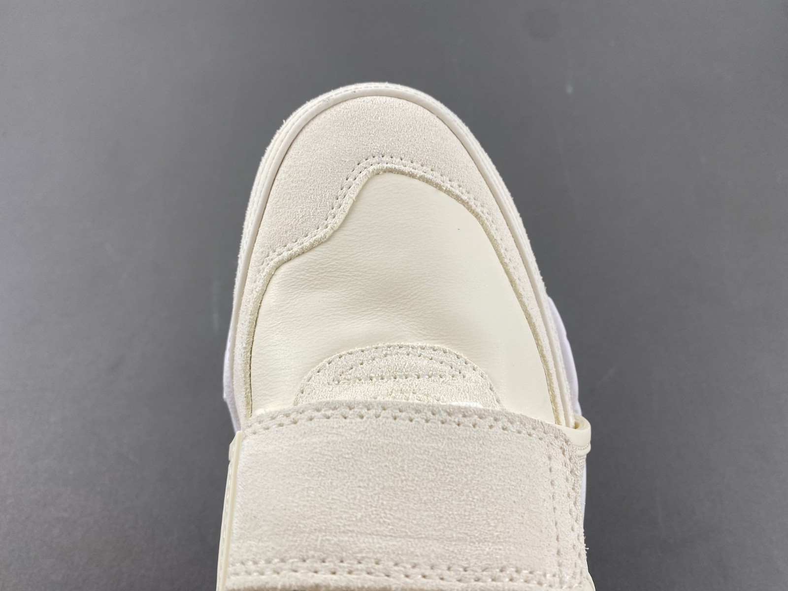 Travis Scott x Nike Shark-A-Don “Sail” HQ3061-100