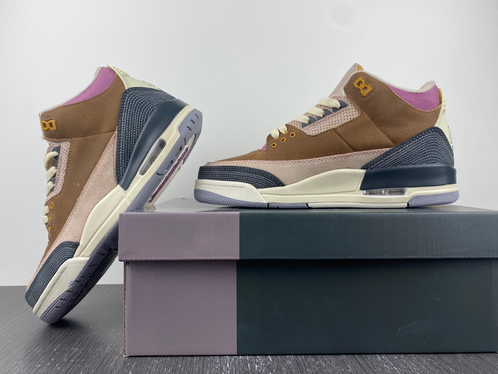 AIR JORDAN 3 WINTERIZED “ARCHAEO BROWN” DR8869-200