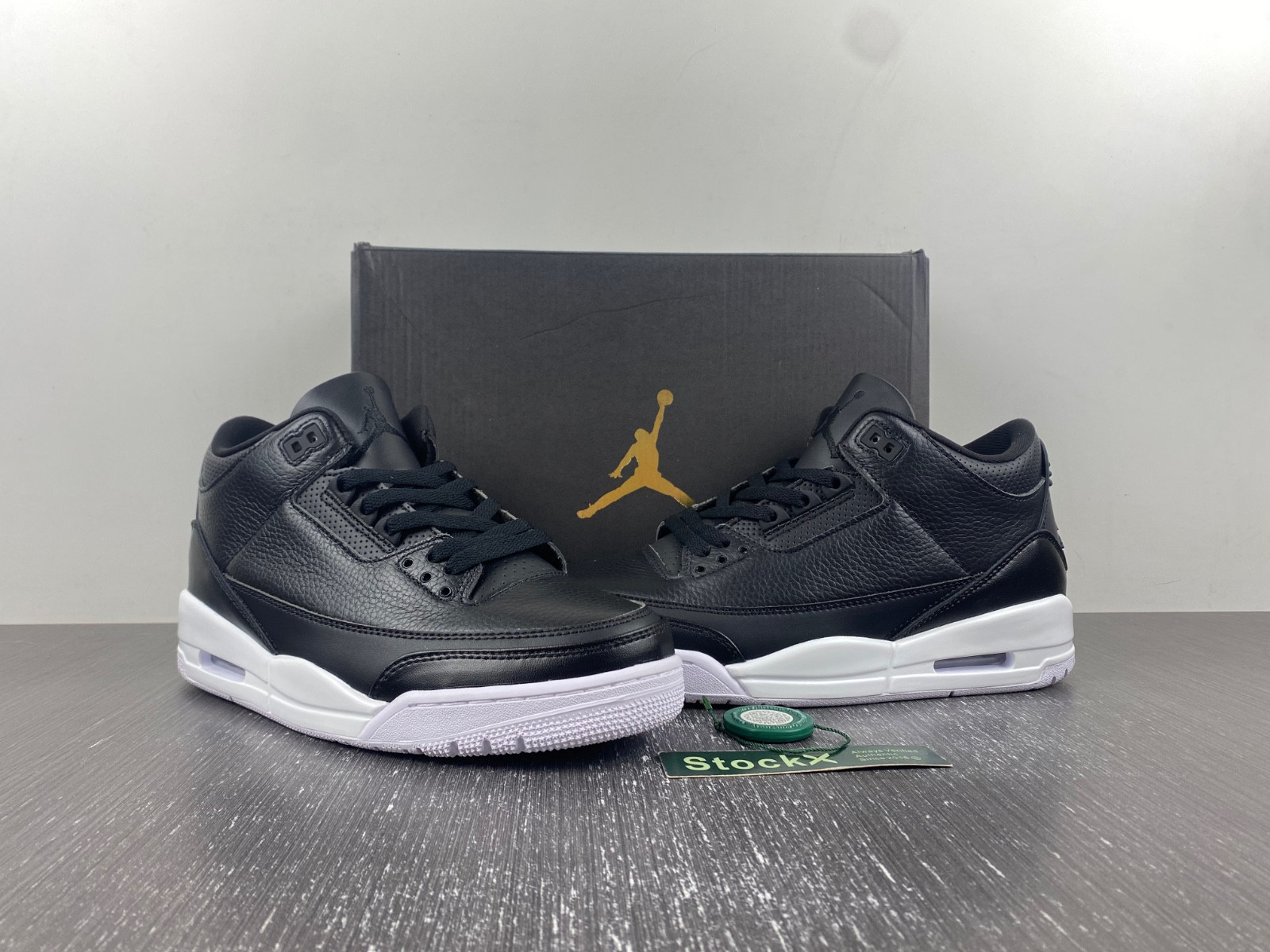 Air Jordan 3 Retro