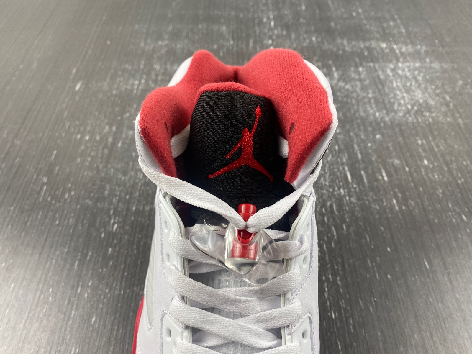 Air Jordan 5 Retro