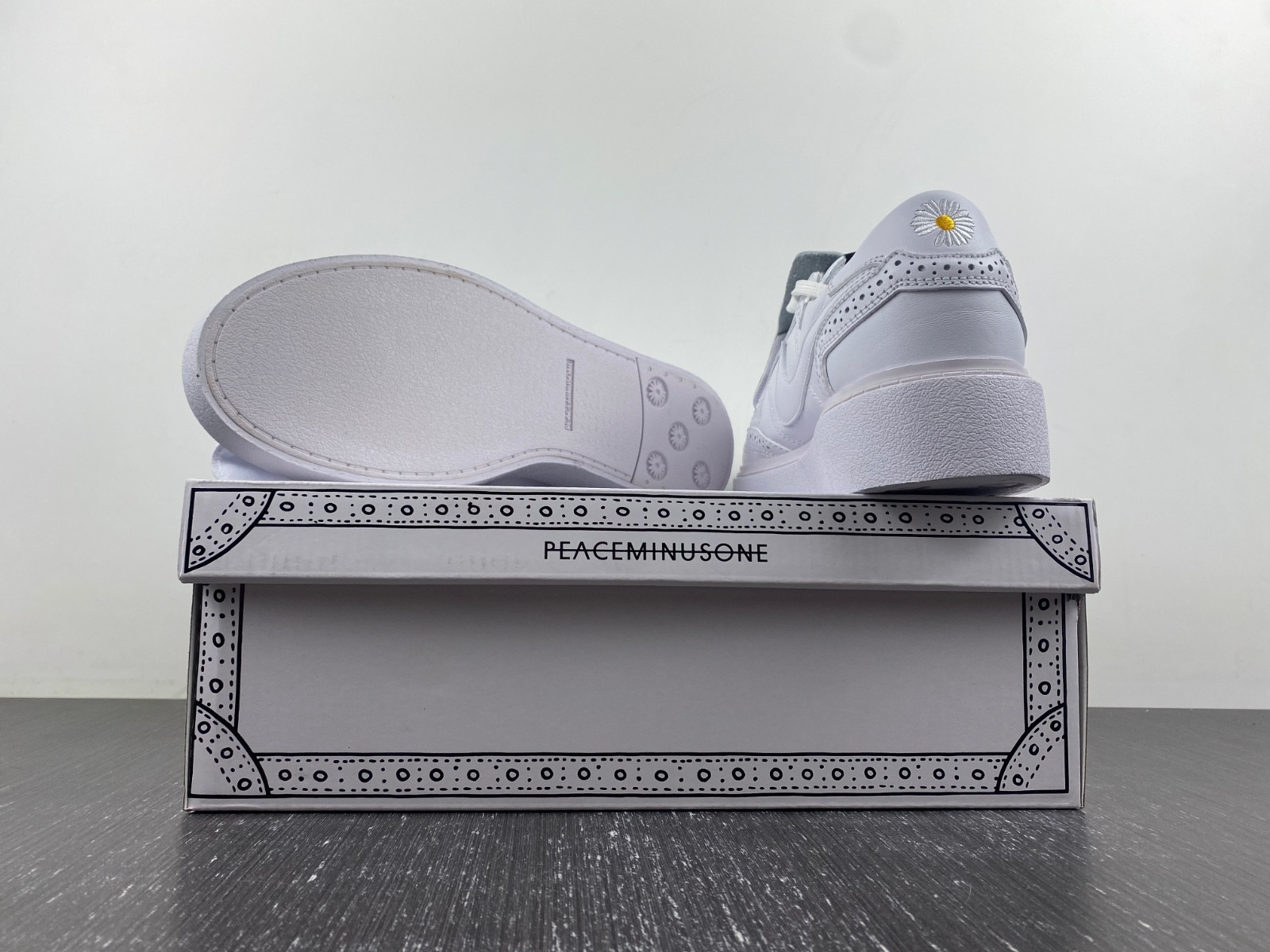 Nike Kwondo 1 G-Dragon Peaceminusone Triple White DH2482-100