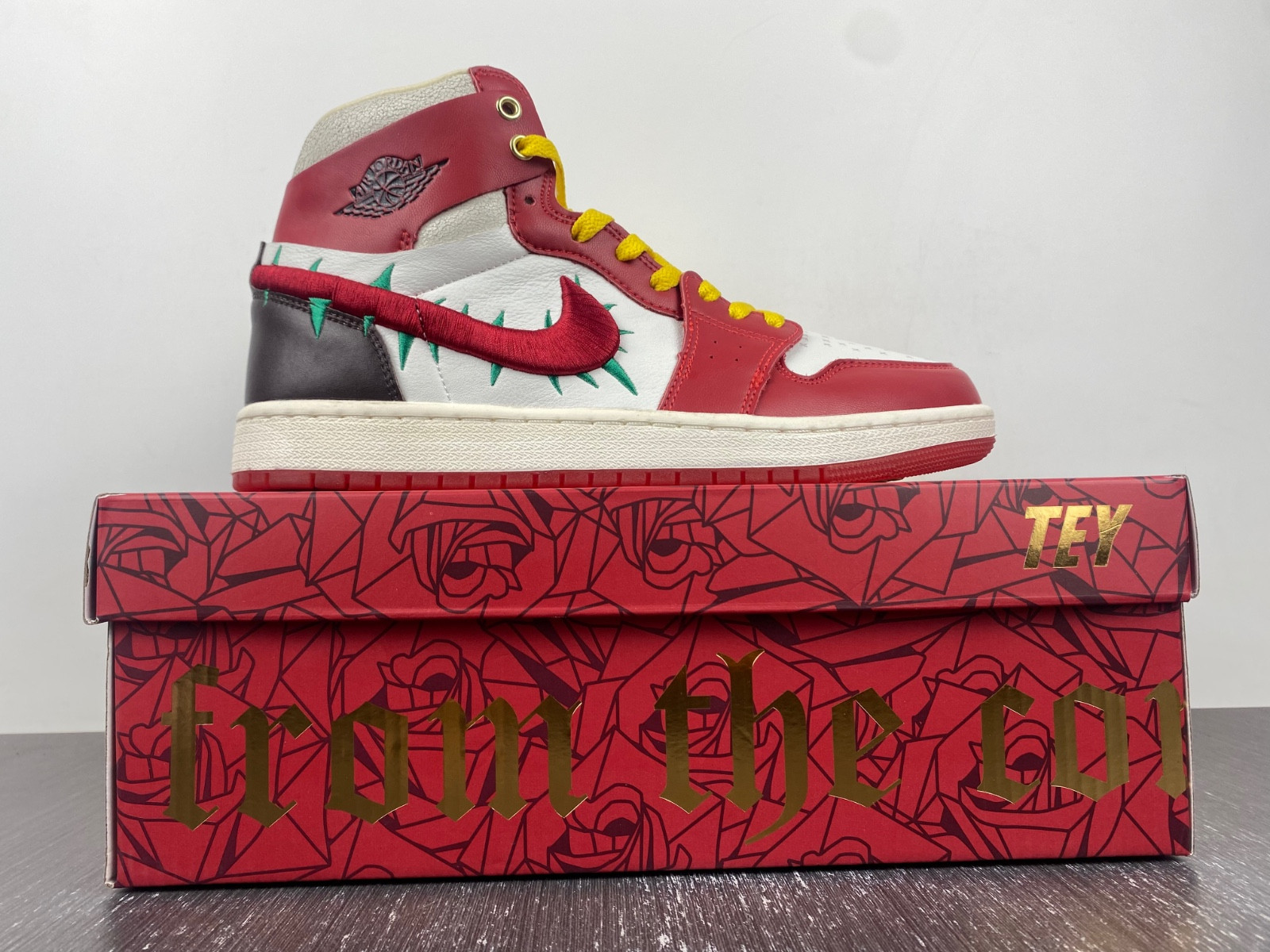 Teyana Taylor x Air Jordan 1 Zoom CMFT 2 FJ0604-601