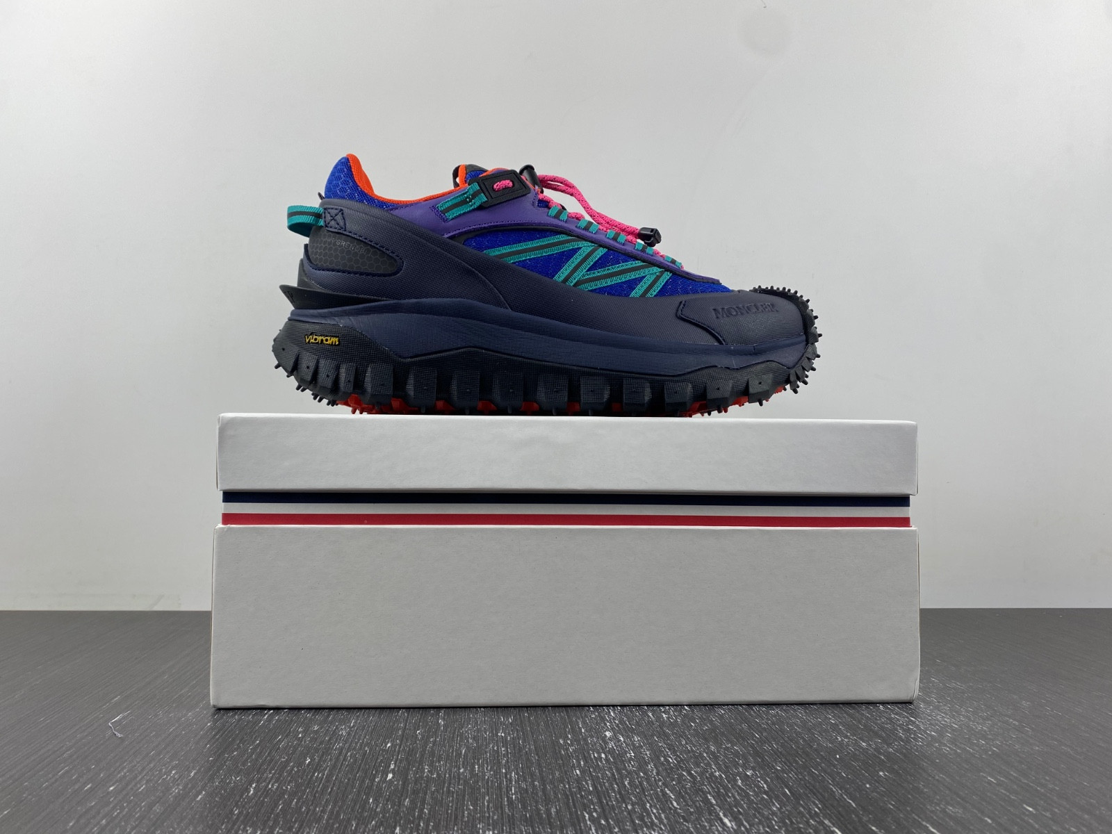 MONcler Trailgrip Gore-Tex