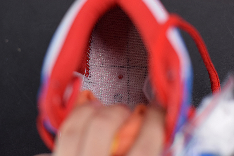 NIKE SB DUNK HIGH "DOREAMON" CI2692-400