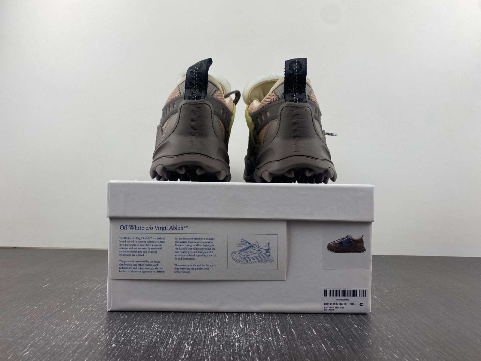 OF C/O ODSY-1000 SNEAKER