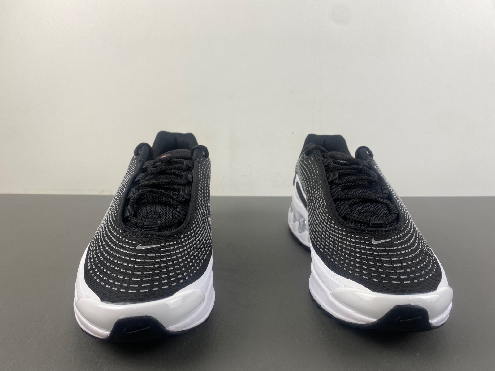 Nike Air Max Dn "Black/White" DV3337-003