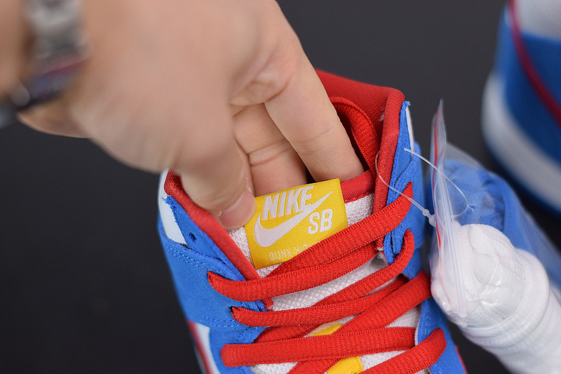 NIKE SB DUNK HIGH "DOREAMON" CI2692-400