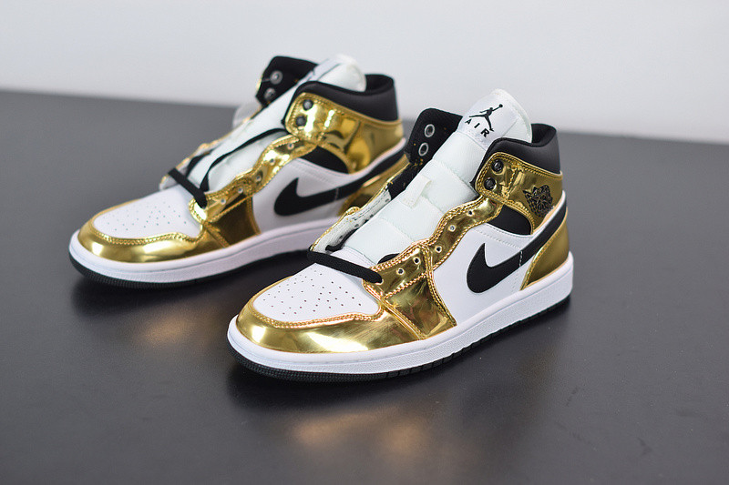 AIR JORDAN 1 MID 554727-156