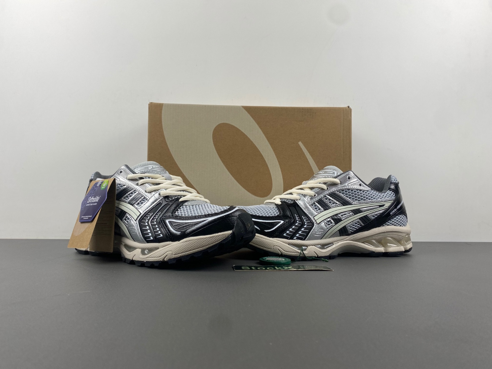 ASICS Gel Kayano 14