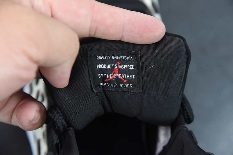 AIR JORDAN 11 “ANIMAL INSTINCT” AR0715-010