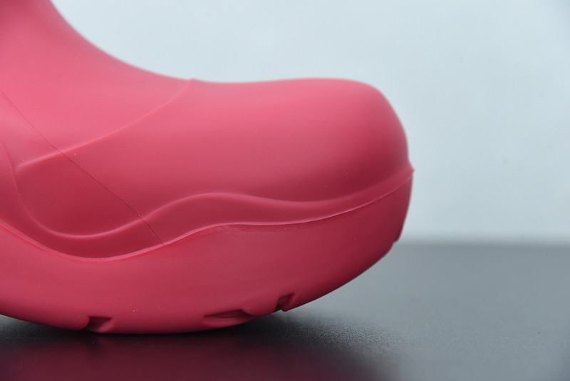 BOTTEGA VENETA SNEAKER