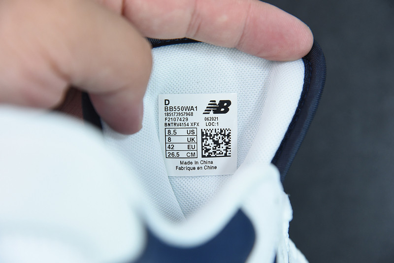 NEW BALANCE 550 BB550WA1