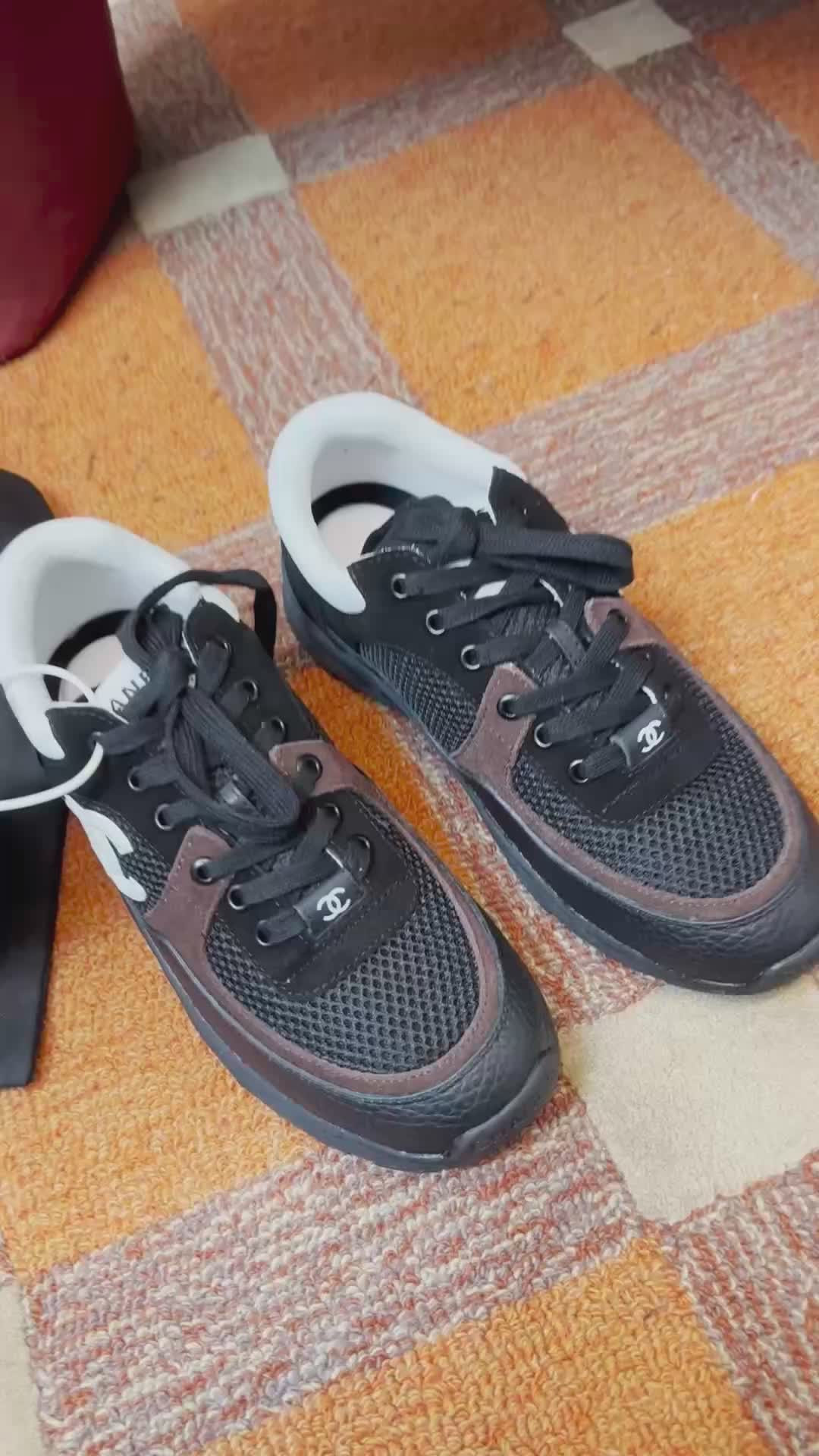 Ch*el sneaker