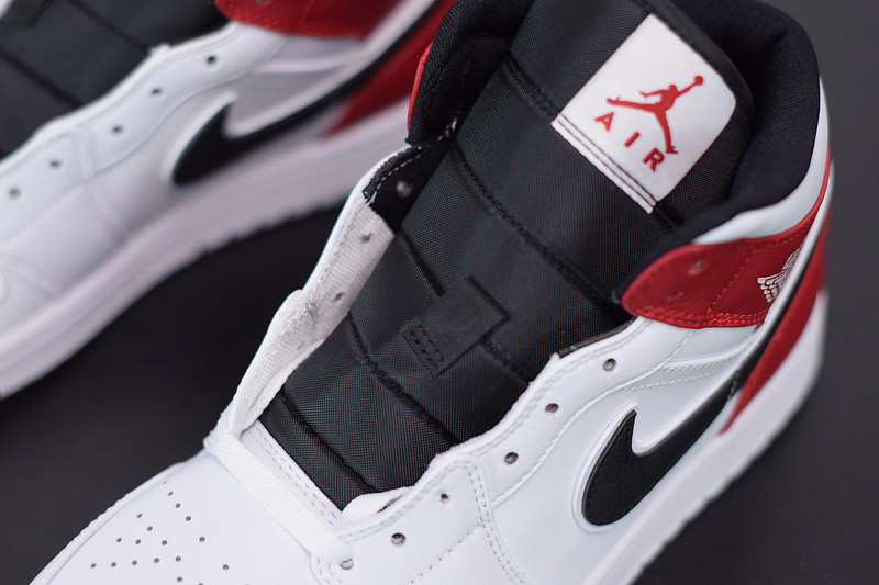 AIR JORDAN 1 MID WHITE BLACK GYM RED 554724-116