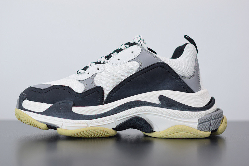 BC TRIPLE S 536737 W09OM 9072