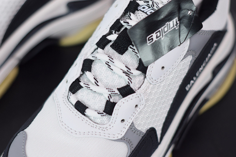 BC TRIPLE S 536737 W09OM 9072