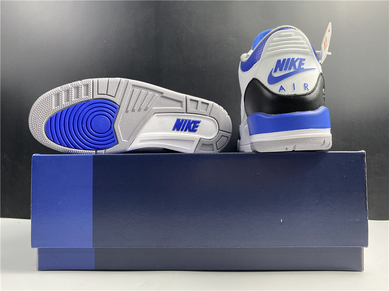 FRAGMENT DESIGN X AIR JORDAN 3 RETRO CT8532-040