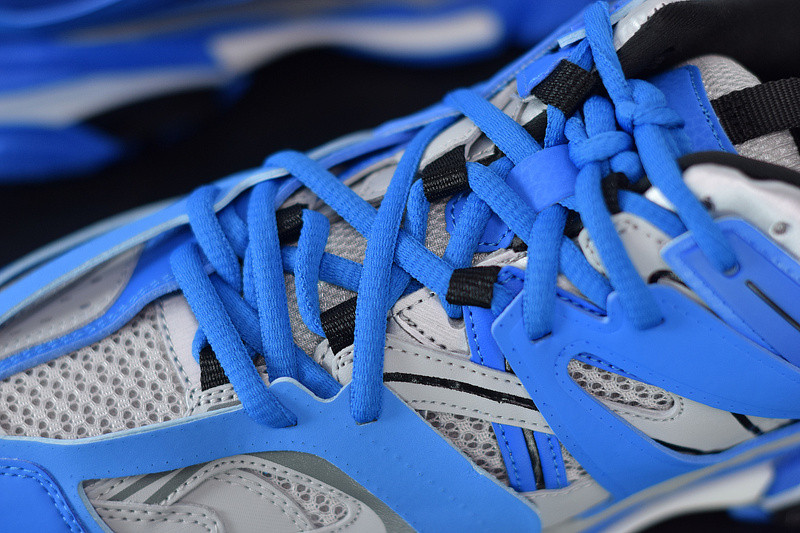 BC TRACK SNEAKER