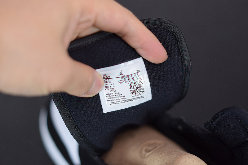 AIR JORDAN 1 MID SE GS