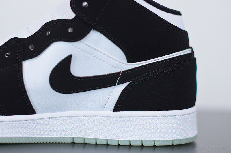 AIR JORDAN 1 MID SE GS